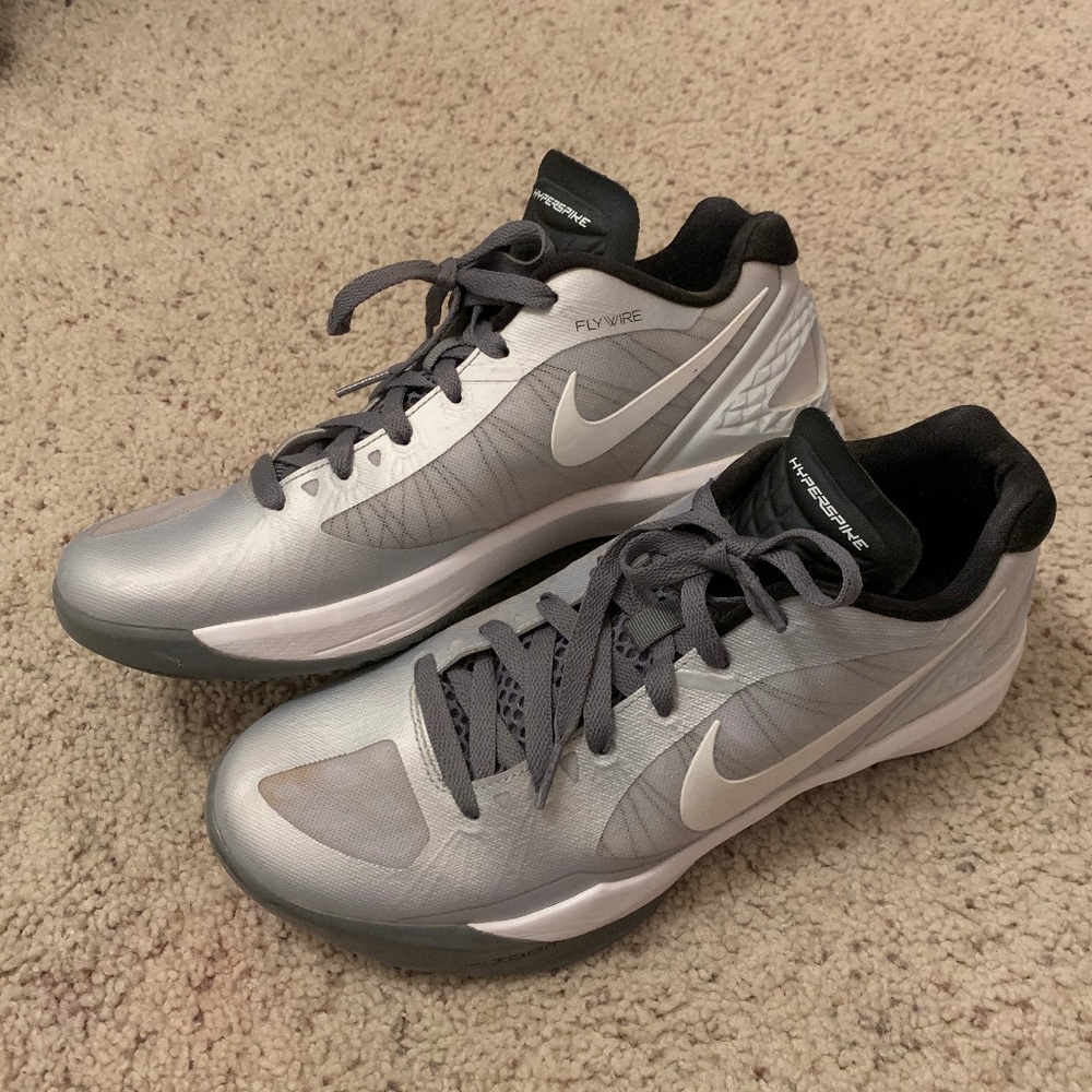 Nike Women's Volley Zoom Hyperspike Training Shoes